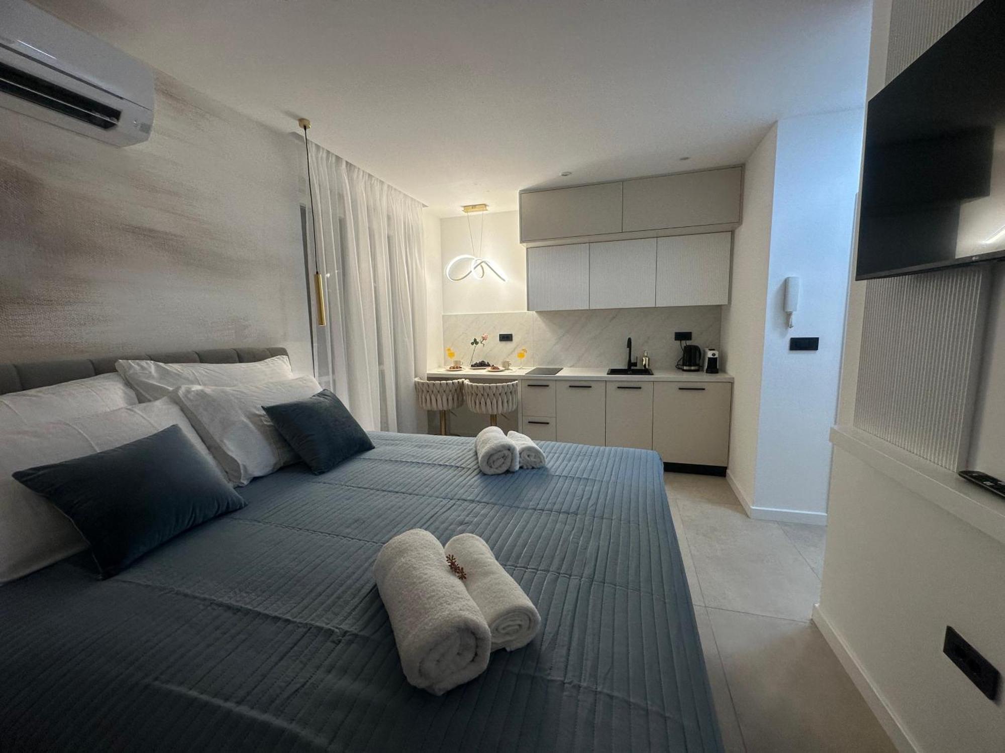 Amaro Luxury Room & Studio Apartman With Balcony 자다르 외부 사진